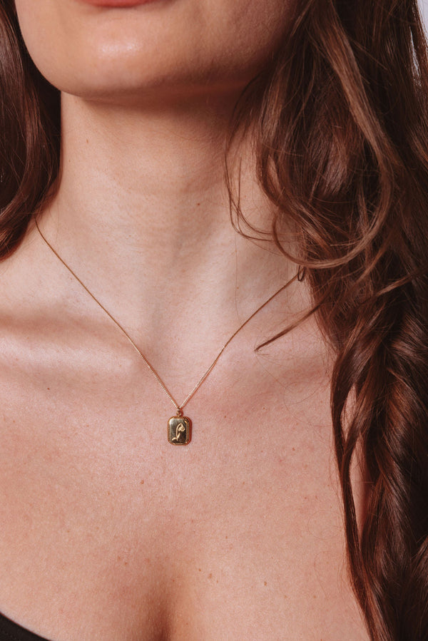 Audrey Birth Flower Necklace