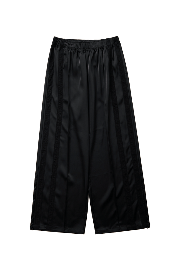 LEISEU TRACK PANTS IN BLACK